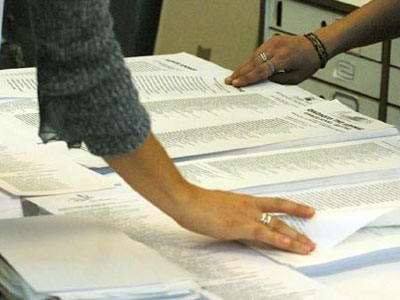 Κρήτη: Έψαχναν τα μέλη των εφορευτικών επιτροπών