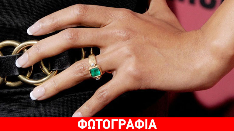 Η μεγάλη ανατροπή στο διαζύγιο διάσημης ηθοποιού και η χαμένη βέρα