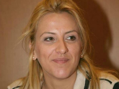 Περιοδεία της Ρένας Δούρου στο Ξυλόκαστρο