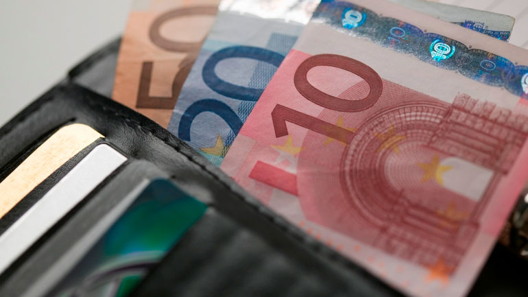 Ολοκληρώθηκε η πληρωμή συντάξεων του ΟΓΑ από τα ΕΛΤΑ