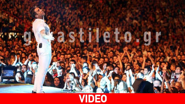 Διέκοψε τη συναυλία του και ξέσπασε σε κλάματα- Τι συνέβη στον Μαζωνάκη