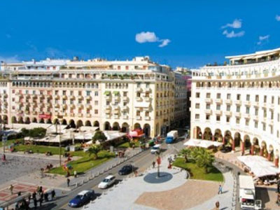 Διαβητικό χωριό στην πλατεία Αριστοτέλους