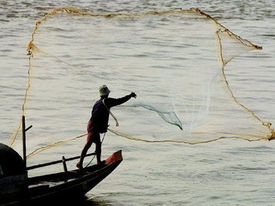 Κρήτη: Αναζητούν ακόμη τον αγνοούμενο ψαρά