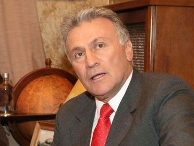 «Αρχίζω να πιστεύω σοβαρά πως ο Τατσόπουλος είναι ερωτευμένος μαζί μου»