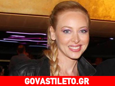 Το «ναι» της Φαίης Ξυλά στη δημόσια πρόταση γάμου Το «ναι» της Φαίης Ξυλά στη δημόσια πρόταση γάμου