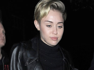 Σε coffee shop βρέθηκε η Miley Cyrus