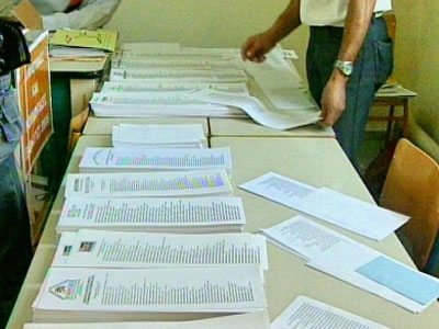 Αισθητή η απουσία μελών από τις εφορευτικές επιτροπές