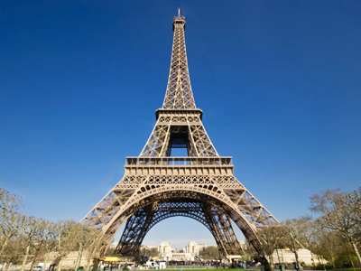 «Πληρώστε ό,τι θέλετε» λένε πέντε ξενοδοχεία του Παρισιού