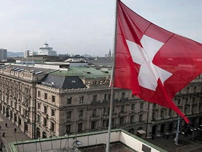 Σε «μαύρη λίστα» Ρώσοι λόγω Ουκρανίας