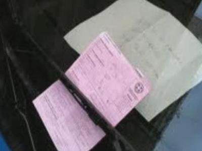 Απαράδεκτη η τροχαία, έκοψε κλήση σε ανήμπορη γυναίκα!