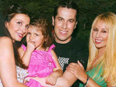 Στο πάρτι της ανιψιάς της