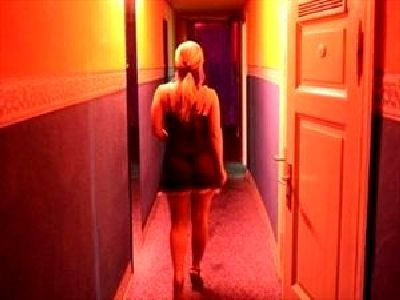 SEXUALITY: Γιατί να αναρωτηθεί κανείς «Γιατί οι άνδρες πληρώνουν για σεξ;»