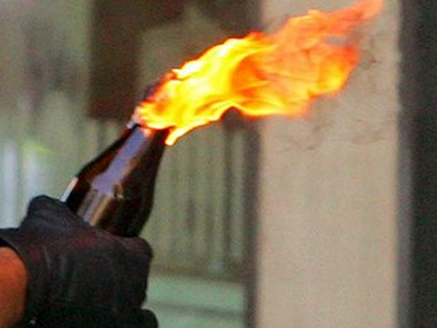 Ο υπεύθυνος κοιμόταν και η Βουλή καιγόταν