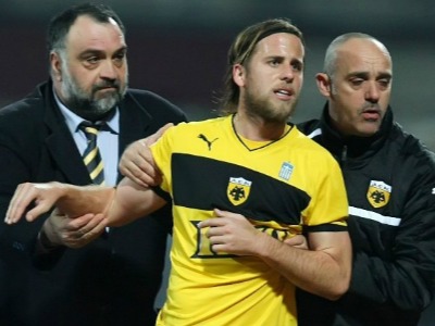 Δεν τα βρήκαν ΑΕΚ – Κορδέρο