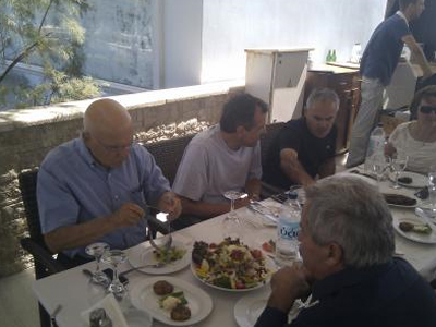 Κορινθιακές γεύσεις για τον Αντώνη Σαμαρά