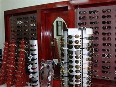 Κλειστά…λόγω γιορτής