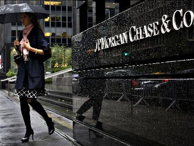 Θύελλα τραπεζικών καταρρεύσεων απειλεί τις ΗΠΑ