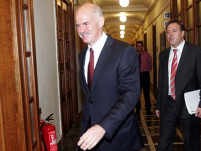 Κυβερνητικές επαφές για ανάπτυξη και οικονομία