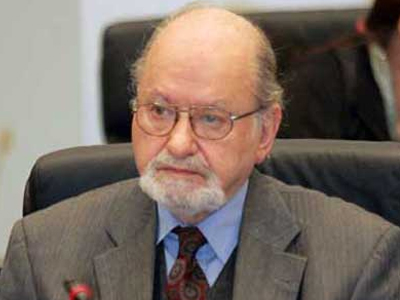 Κύρκος: Ανάγκη «συνάντησης» ΠΑΣΟΚ-ΣΥΝ