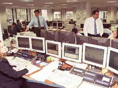 Οι ανάδοχοι για το 15ετές ομόλογο