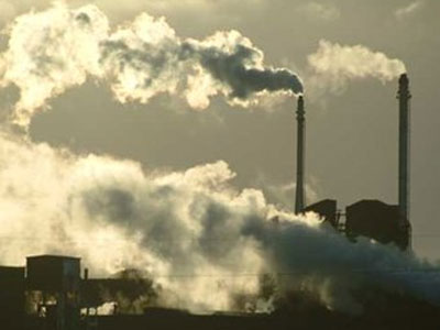 Κατρακύλησε η βιομηχανία