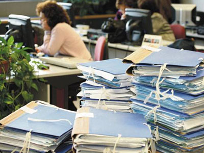 ΥΠΟΙΚ: Στο… σφυρί ακίνητα για ληξιπρόθεσμες οφειλές