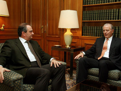 Στο Μαξίμου ο διοικητής της ΤτΕ