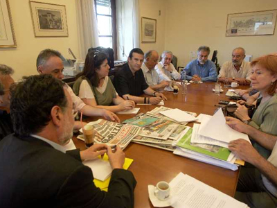 Ενωτικός ο Αλαβάνος, λάβρος ο Κουβέλης κατά Κοροβέση