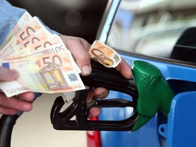 Σταθερά πάνω από το 1,2 ευρώ η αμόλυβδη