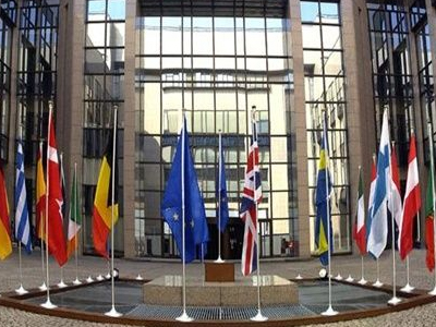 ΕΕ: Άδεια και επίδομα μητρότητας σε αυτοαπασχολούμενους