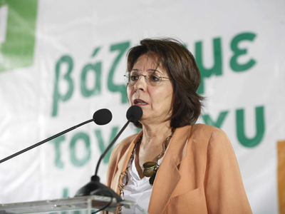 Η επίτροπος Μαρία Δαμανάκη