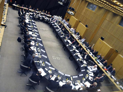 Κρίσιμες ώρες για την οικονομία