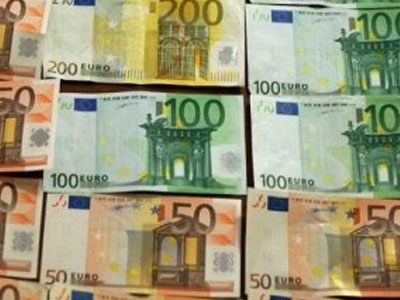 Πόλεμος για τα κακά οικονομικά