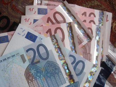 Η Ελλάδα «κρατά» αμετάβλητα τα επιτόκια της ΕΚΤ