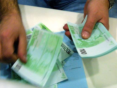 Εμπορικό πλήγμα από την ύφεση