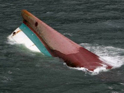 Ναυτική τραγωδία στην Ινδονησία