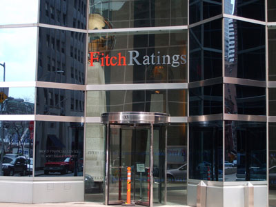 Fitch: Υποβάθμισε την Ιρλανδία