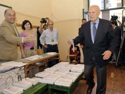 Πού θα ψηφίσει η πολιτική ηγεσία