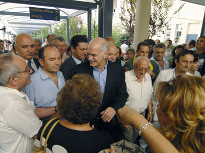 Δέσμευση Παπανδρέου για το ασφαλιστικό