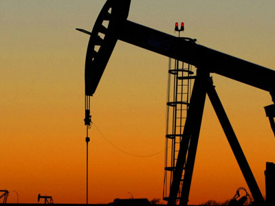 Μικτές τάσεις στην αγορά πετρελαίου