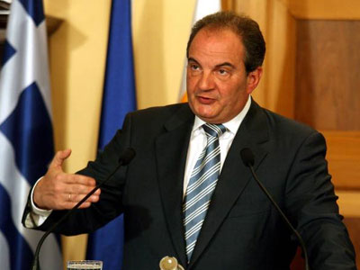 Συντηρούν θέμα Καραμανλή στη ΝΔ