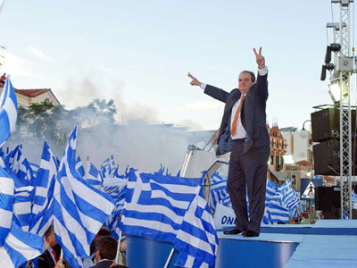 Μηνύματα Καραμανλή από το Αιγαίο