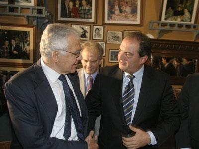 Κεφαλογιάννης: Καραμανλής όπως… μονάρχης