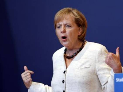 Η Μέρκελ “σπρώχνει” την Ελλάδα στο ΔΝΤ