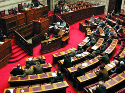 Ψηφίστηκε το νομοσχέδιο για τις μεταφορές