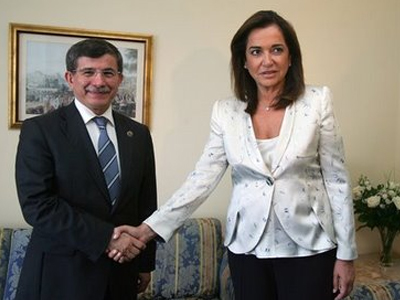 Μπακογιάννη: Αυτοπεποίθηση και ψυχραιμία, απέναντι στις τουρκικές προκλήσεις