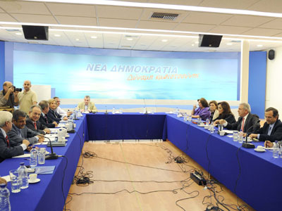 Ανεβαίνει η θερμοκρασία στην μάχη της διαδοχής