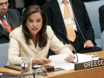 Μήνυμα Μπακογιάννη σε Σκόπια και Τουρκία