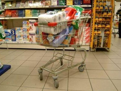 «Απογειώθηκε» το οικογενειακό καλάθι