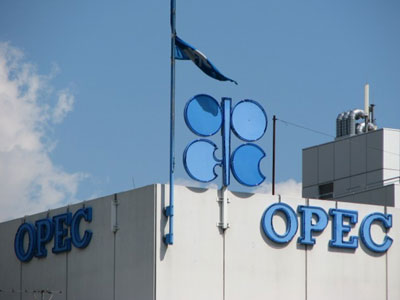 Μειώθηκε η παραγωγή του ΟΠΕΚ
